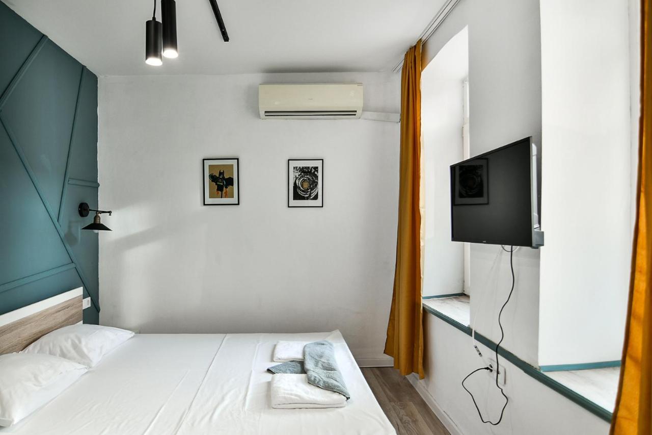 Central Flats With Parking Varna Exterior foto